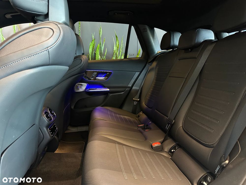 Mercedes-Benz GLC 300 mHEV 4-Matic AMG Line - 13