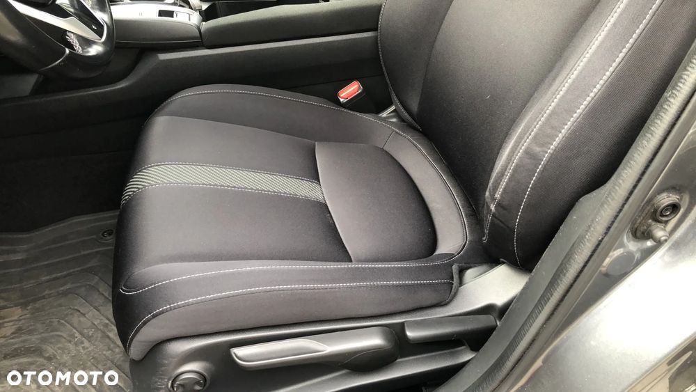 Honda Civic 1.5 T Elegance CVT - 12