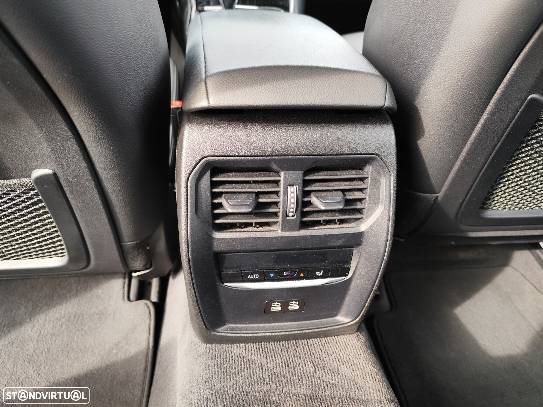 BMW 318 d Touring Line Sport Auto - 29