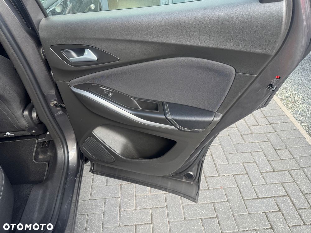Opel Grandland 1.2 T Edition S&S - 25