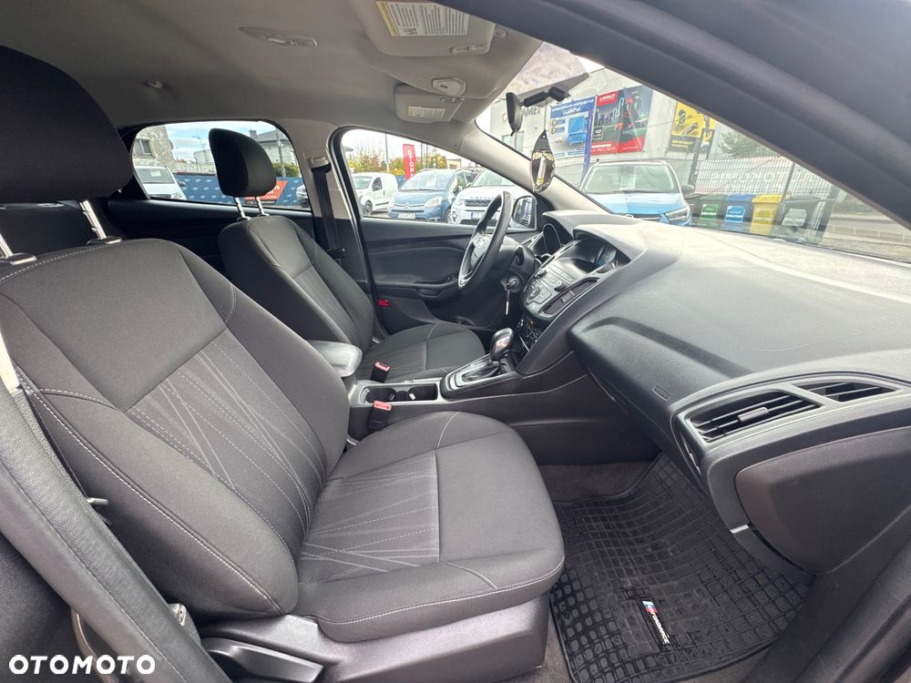 Ford Focus - 17