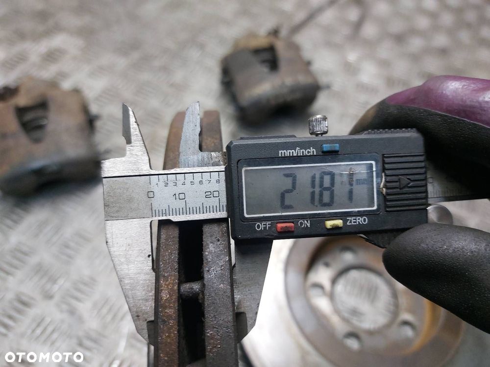 TARCZE HAMULCOWE PRZÓD + KLOCKI + ZACISKI SKODA OCTAVIA I FL 1.9 TDI - 5