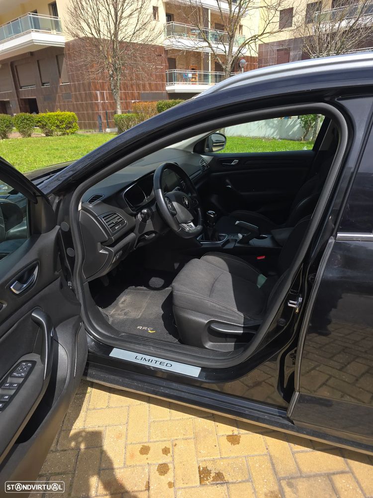 Renault Mégane Sport Tourer 1.5 Blue dCi Limited - 6