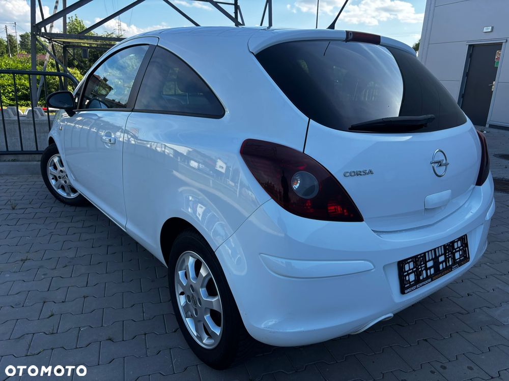 Opel Corsa 1.4 16V Color Edition - 20