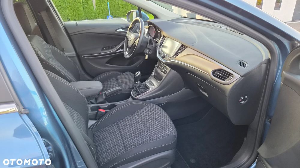 Opel Astra 1.6 CDTI DPF ecoFLEX Start/Stop Exklusiv - 8