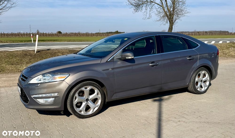 Ford Mondeo 1.6 TDCi ECOnetic Start-Stopp Titanium - 4