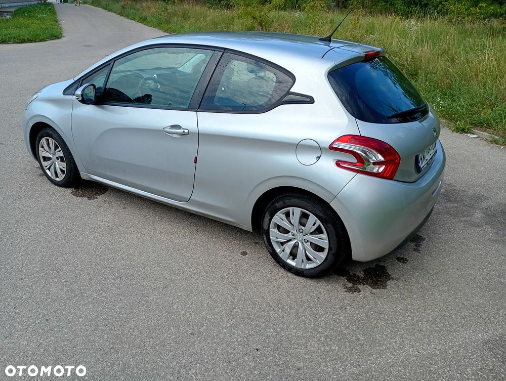 Peugeot 208 PureTech 68 Active - 8