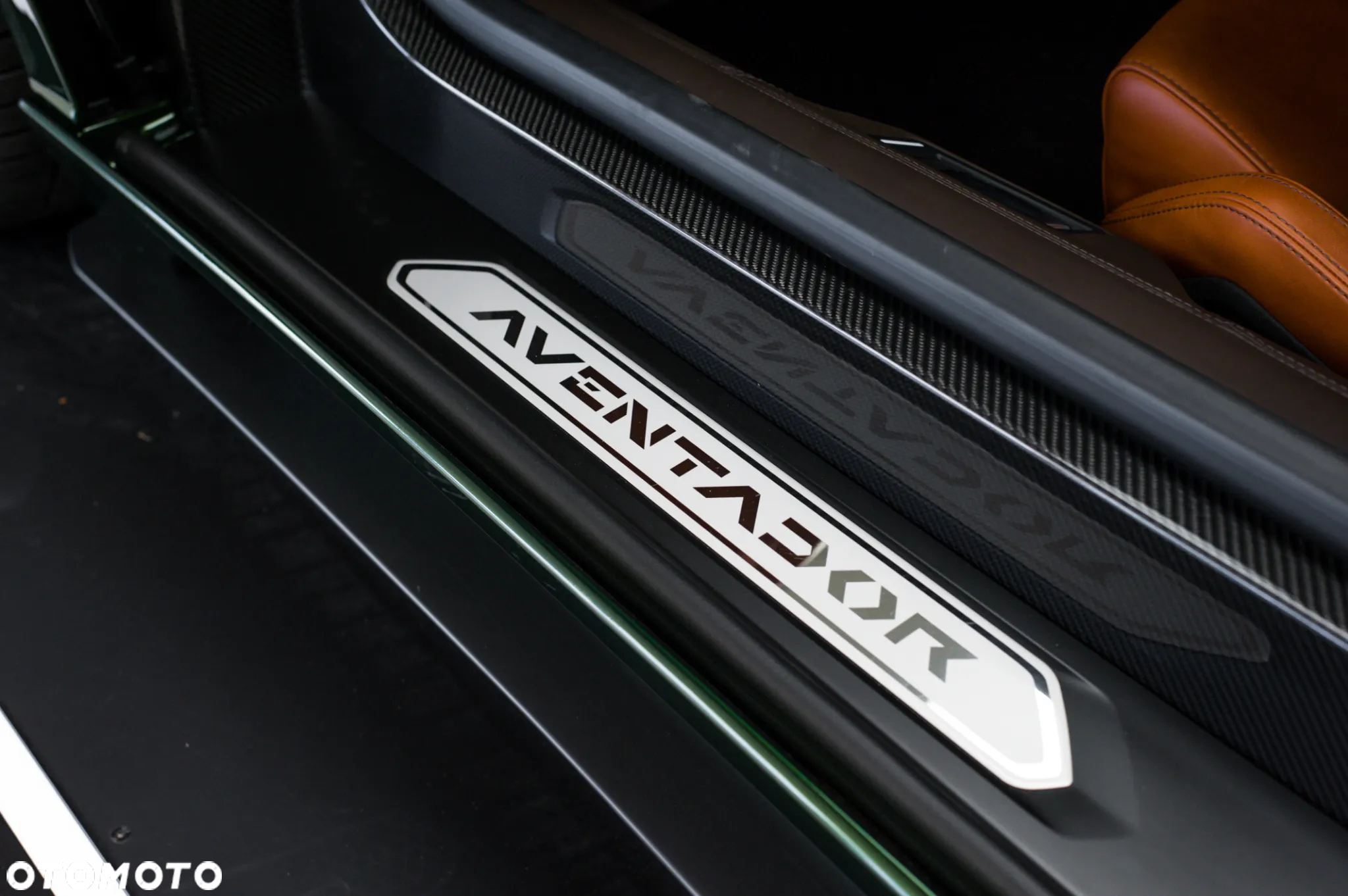 Lamborghini Aventador S - 21