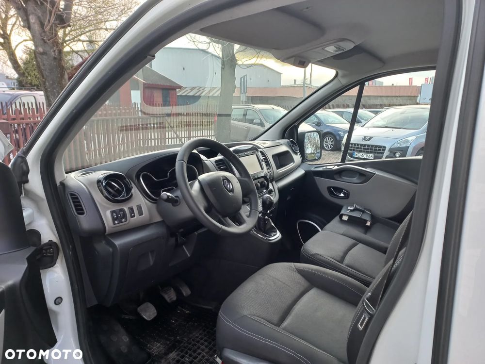 Renault Trafic - 10