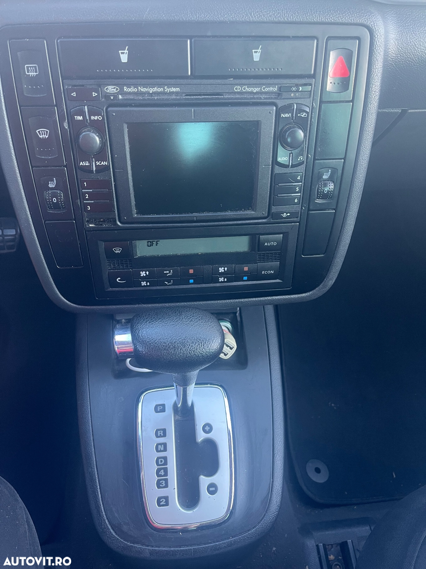 Ford Galaxy - 14