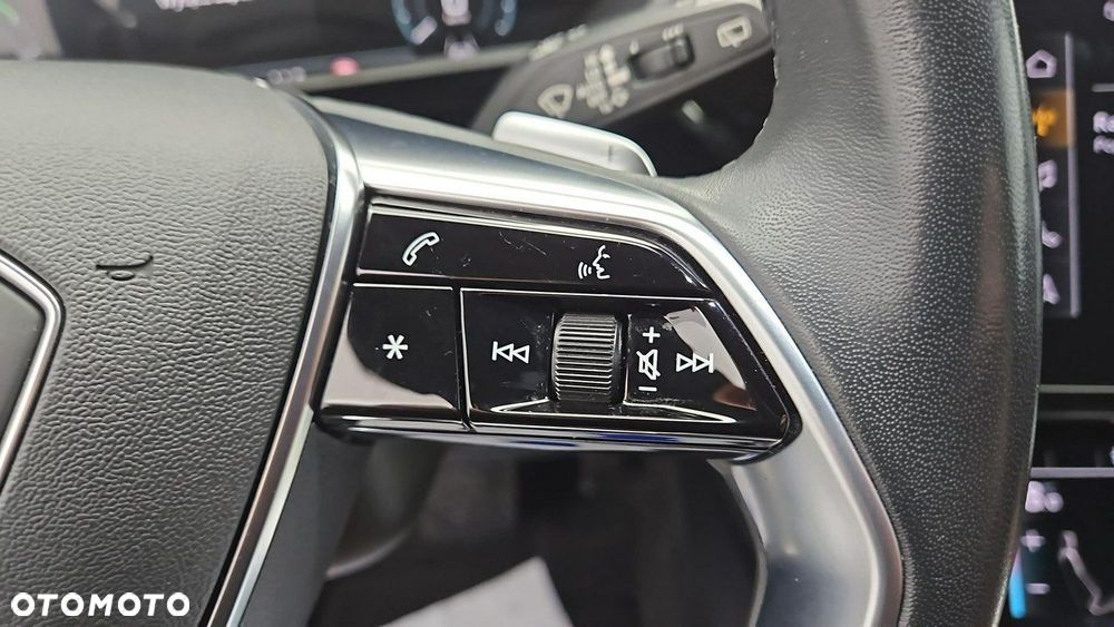 Audi e-tron 55 Quattro - 15