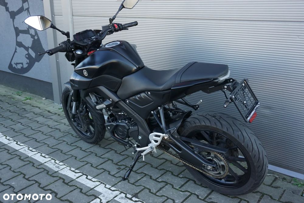 Yamaha MT - 7
