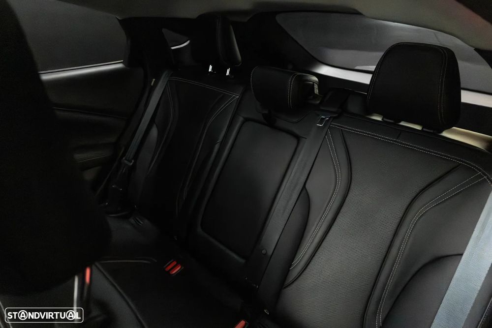 Ford Mustang Mach-E Standard - 26