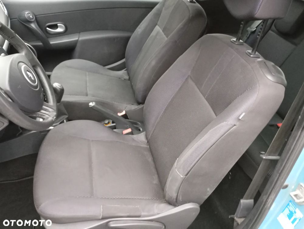 Renault Clio 1.2 TCE Alize - 34