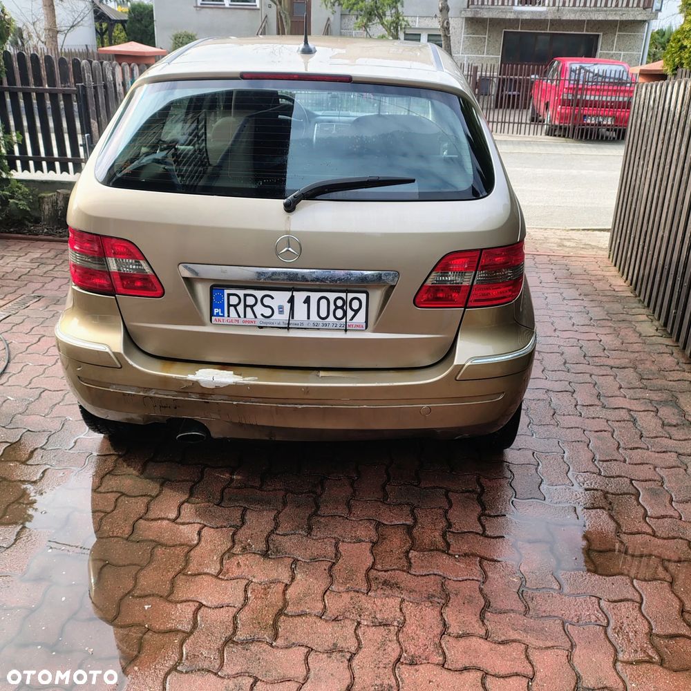 Mercedes-Benz Klasa B 200 CDI - 4