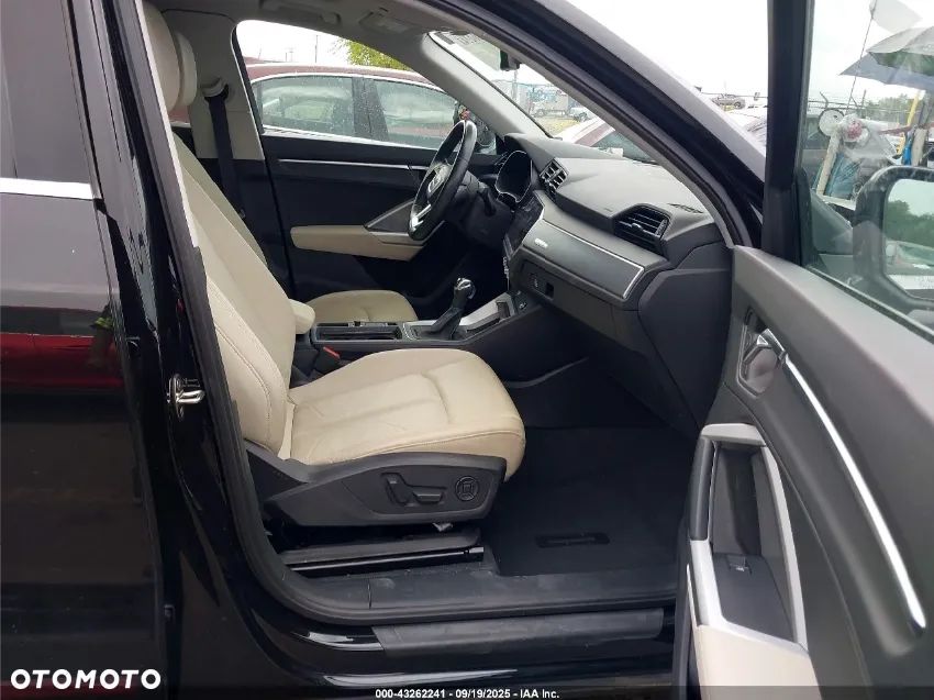 Audi Q3 - 6