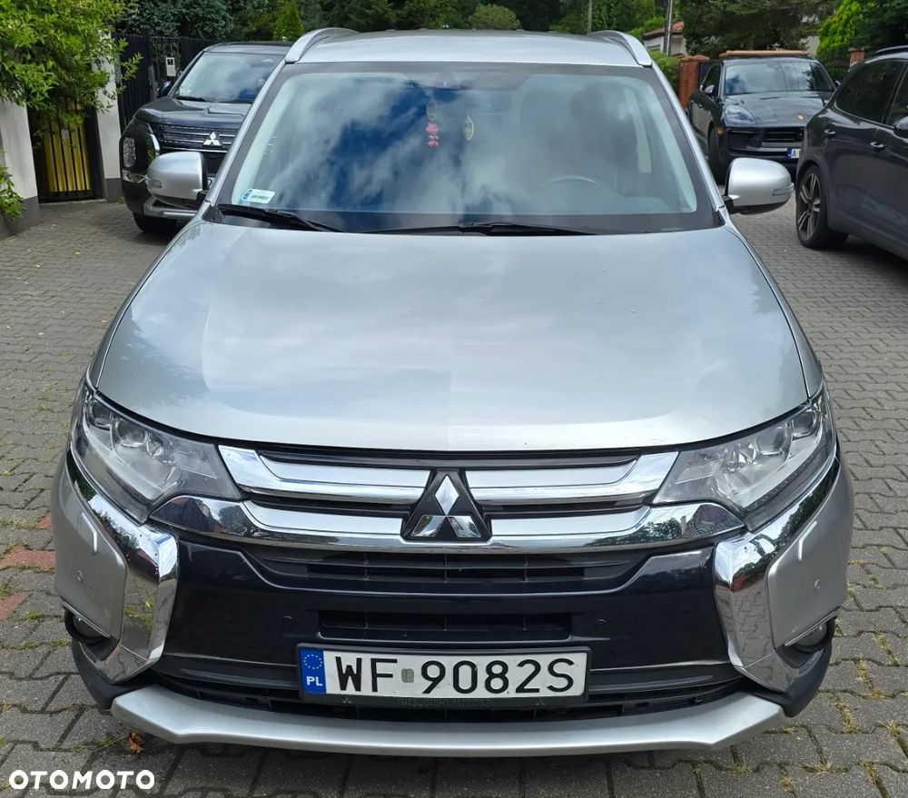 Mitsubishi Outlander - 5