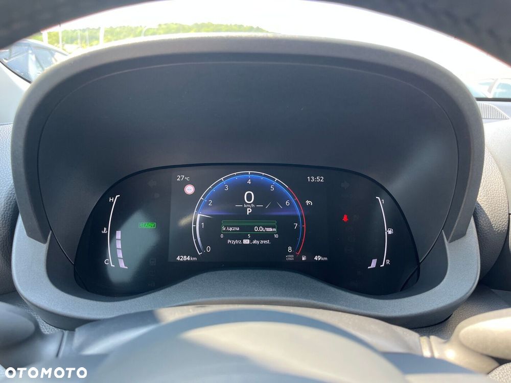Toyota Yaris Hybrid 1.5 Style - 12