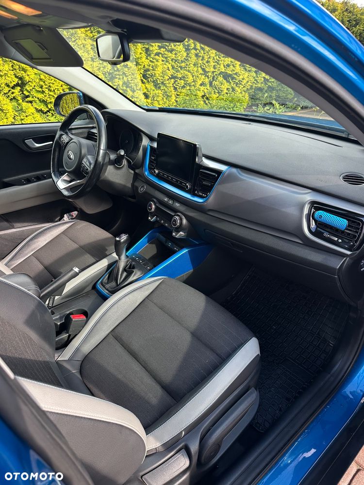Kia Stonic 1.0 T-GDI L - 6
