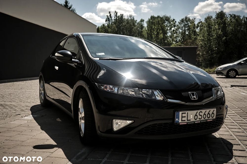Honda Civic 1.8 Sport - 1