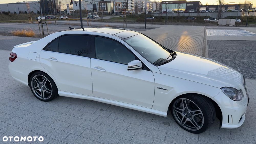 Mercedes-Benz Klasa E 63 AMG - 5