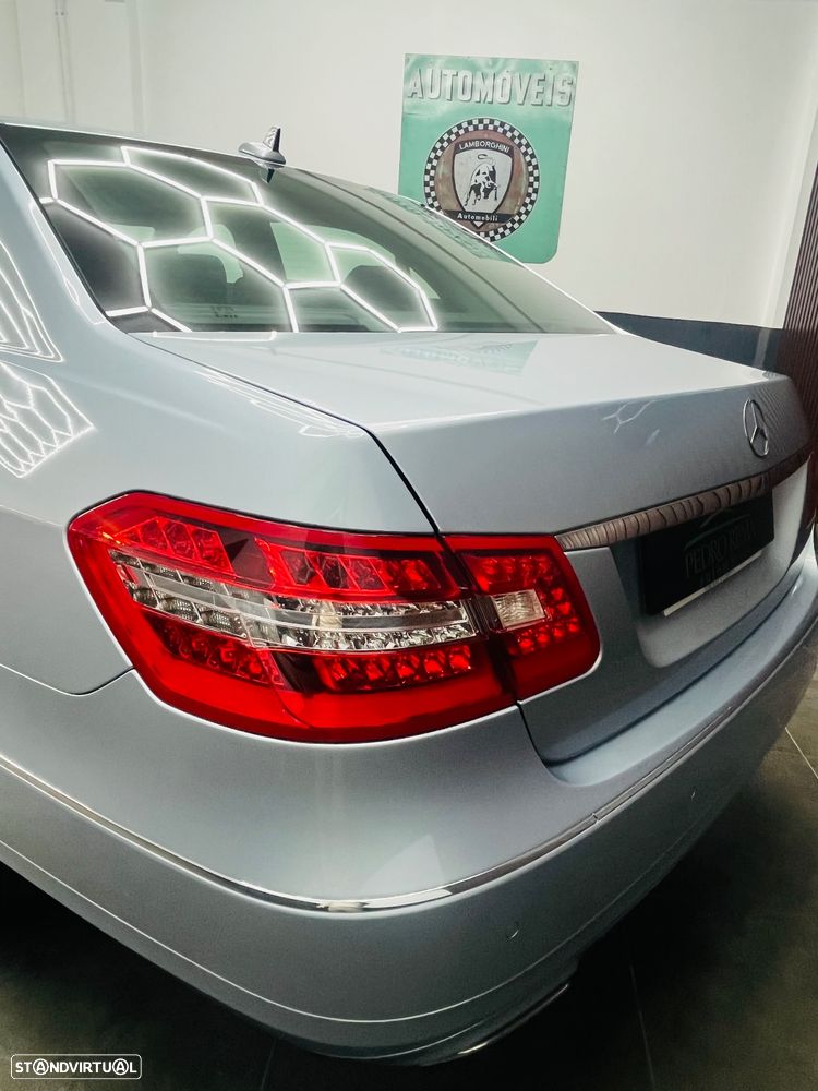 Mercedes-Benz E 300 Bluetec Hybrid Avantgarde - 15