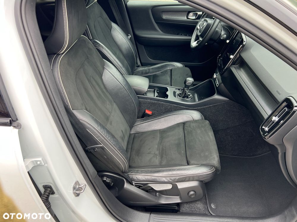 Volvo XC 40 D3 R-Design - 32