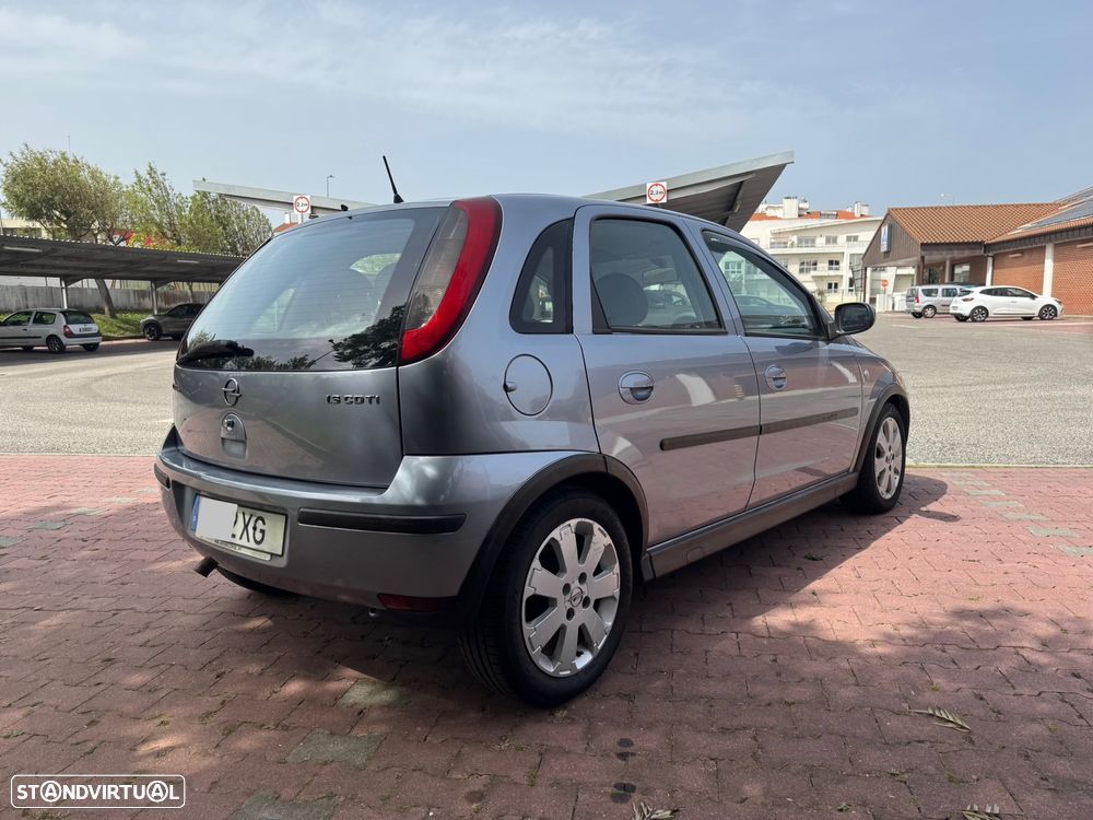 Opel Corsa 1.3 CDTI Cosmo - 4
