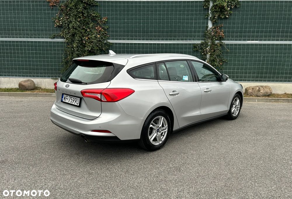 Ford Focus 1.0 EcoBoost Trend Edition - 13