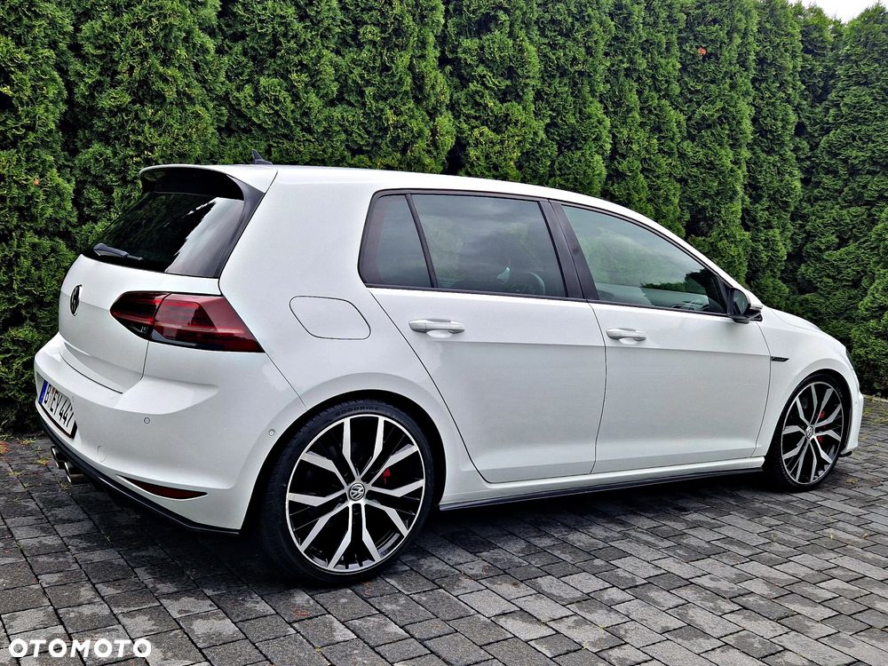 Volkswagen Golf GTD 2.0 TDI SCR DSG - 12