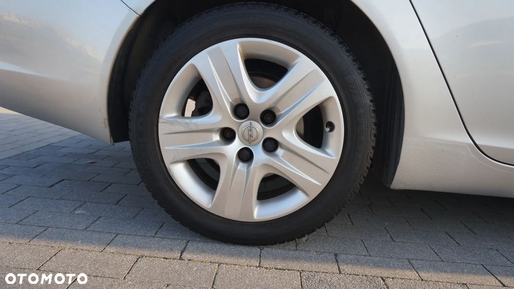 Opel Insignia 2.0 CDTI EcoFLEX S&S - 17