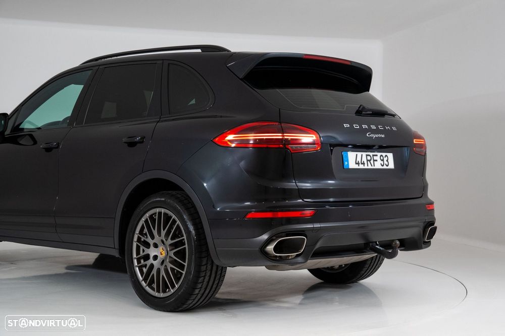 Porsche Cayenne Platinum Edition - 11