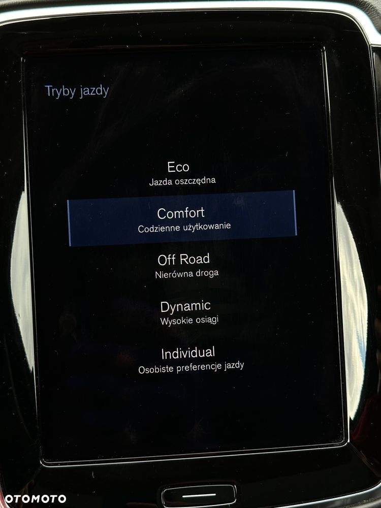 Volvo XC 90 D5 AWD Geartronic Inscription - 24