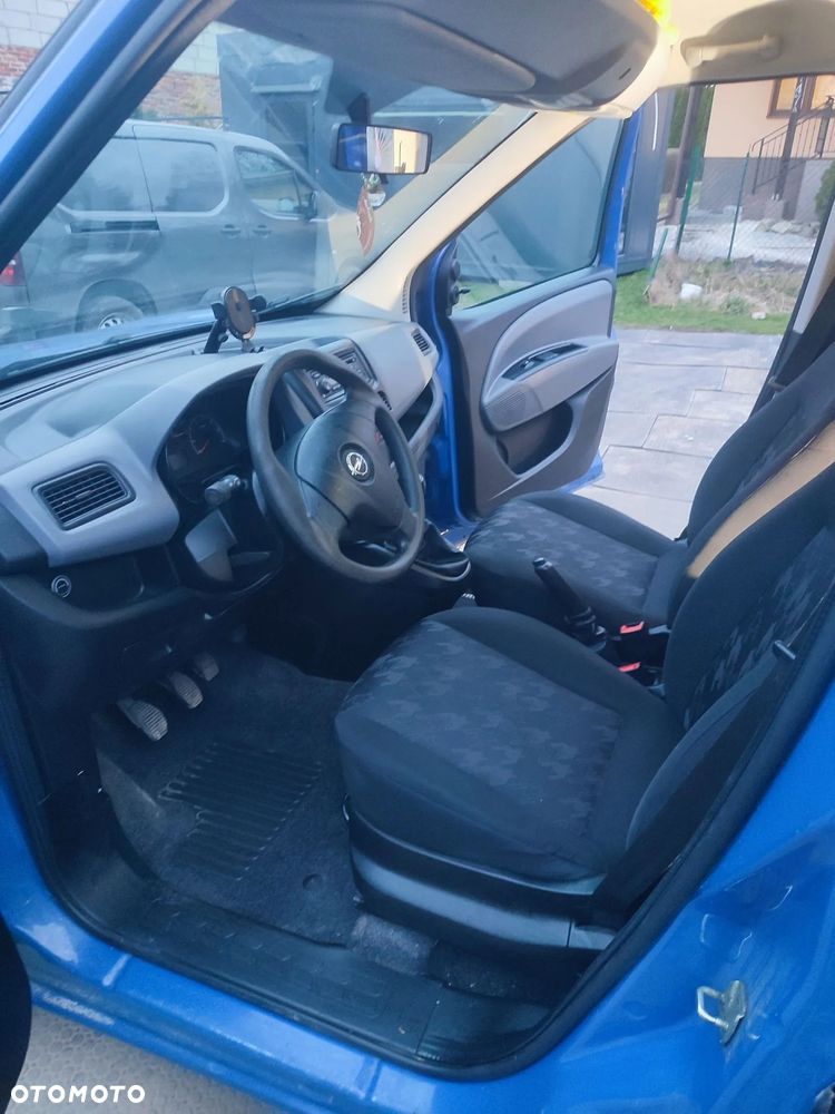 Opel Combo Tour L1H1 - 18