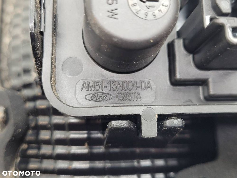 LAMPA TYŁ LEWA W KLAPE FORD GRAND C-MAX AM5113N004CA EUROPA - 9