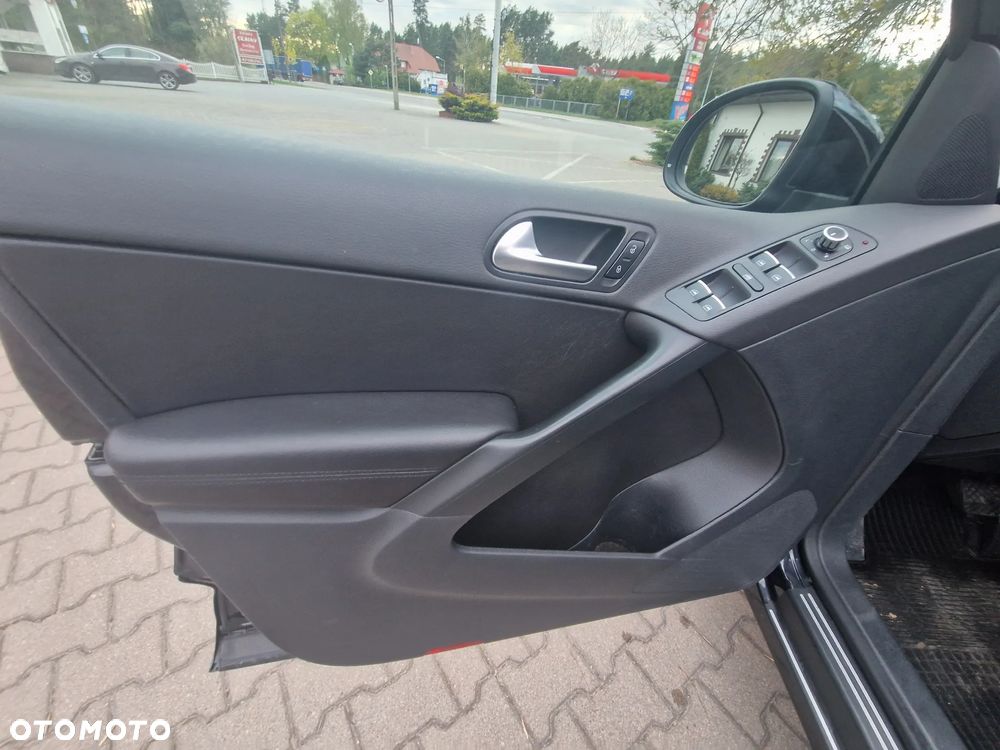Volkswagen Tiguan 2.0 TDI 4Mot Track&Field DSG - 31