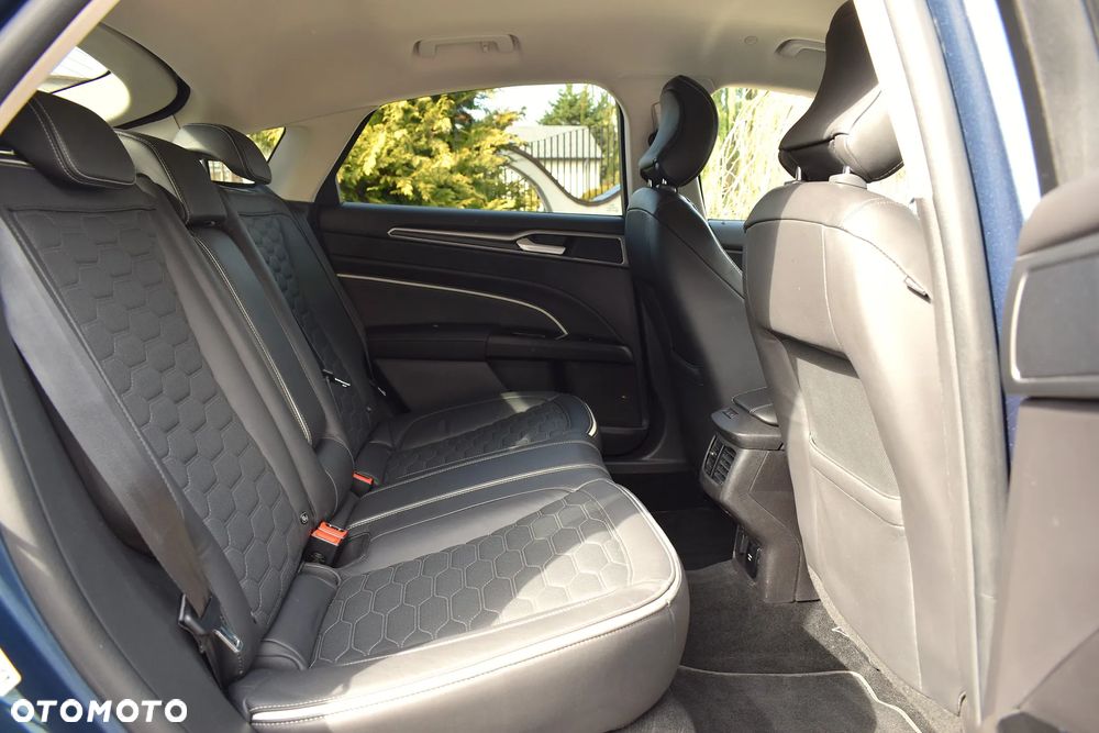 Ford Mondeo 2.0 EcoBlue Vignale - 8