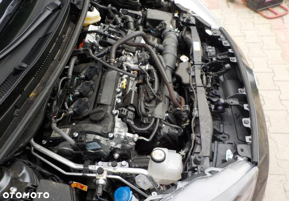 Toyota Yaris - 4