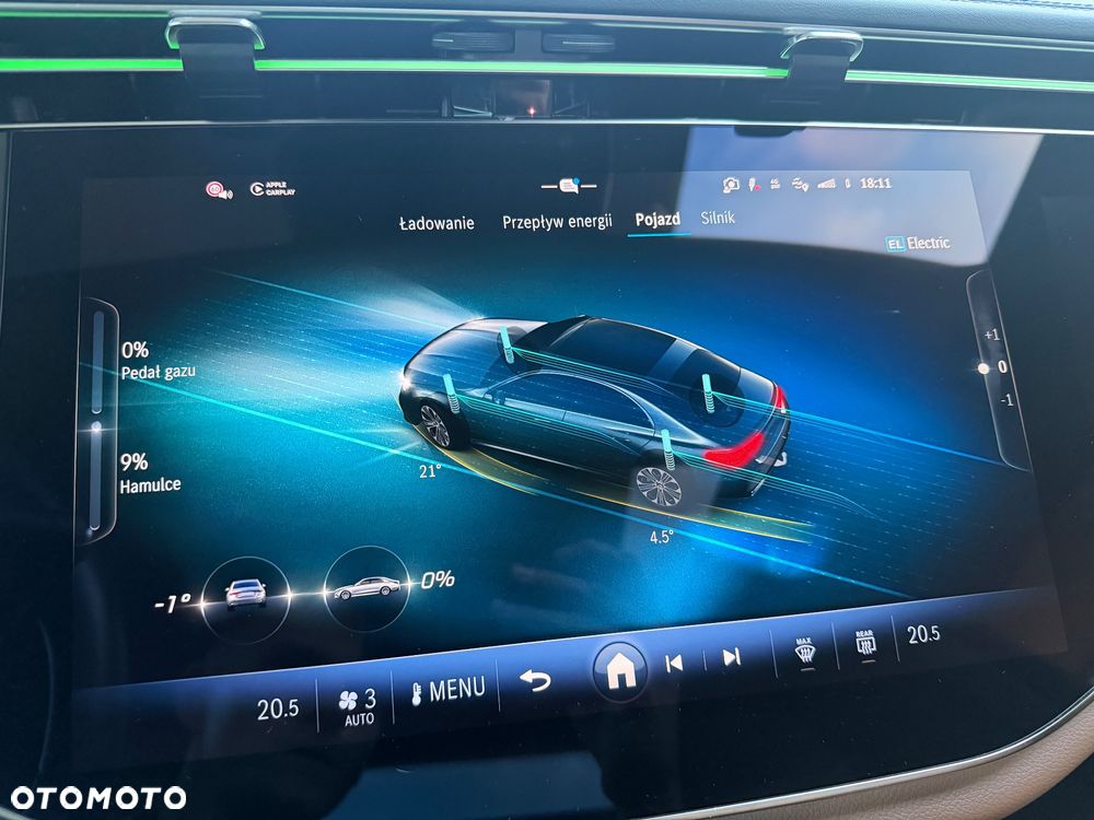 Mercedes-Benz Klasa E 400e 4Matic 9G-TRONIC - 38