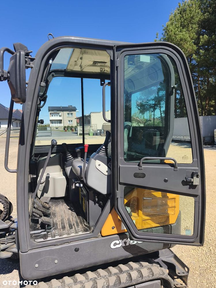 Bobcat E19 - Yanmar SV18 - Schaeff SV18 - Salon PL - 26