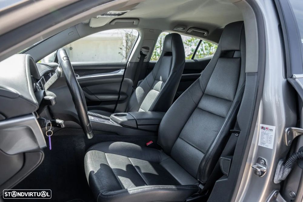 Porsche Panamera S Hybrid - 23