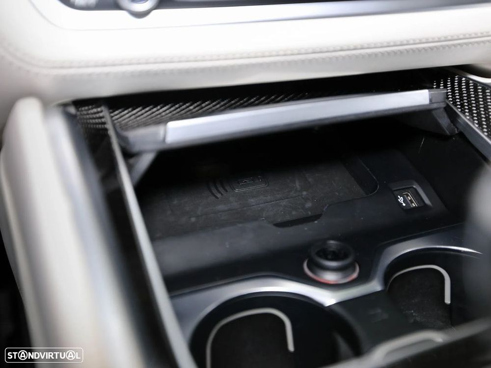 BMW X6 M50i Pack 50 anos - 34