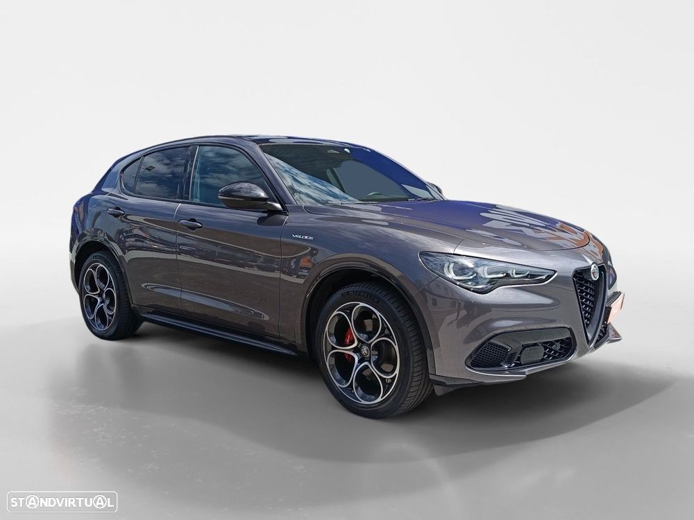 Alfa Romeo Stelvio 2.2 D Veloce Q4 AT8 - 7
