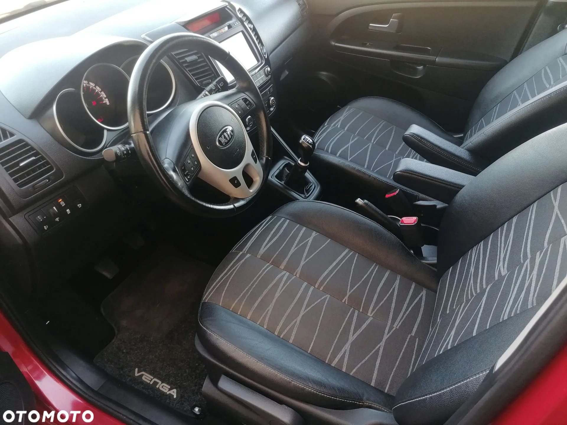 Kia Venga 1.4 CVVT Titanium Collection - 14