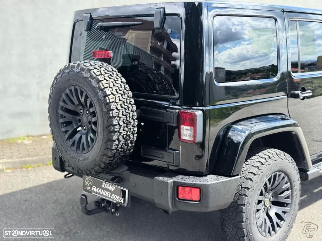 Jeep Wrangler Unlimited - 8