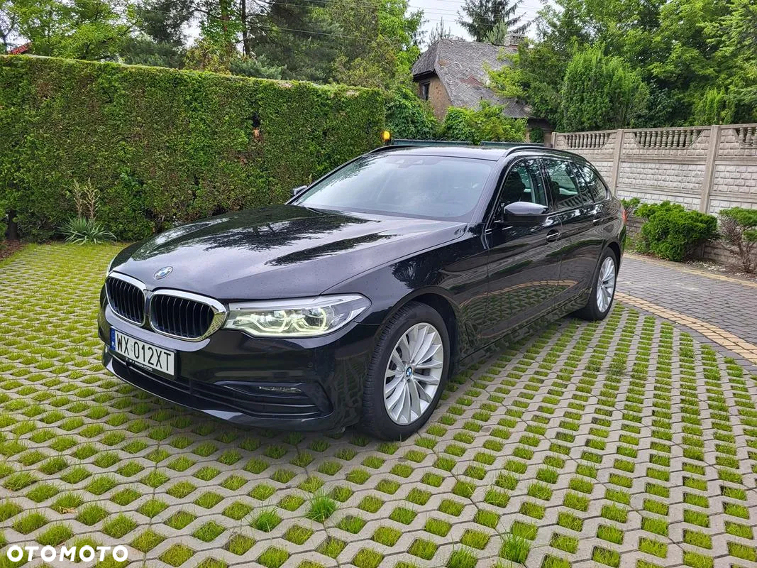 BMW Seria 5 520d Sport Line - 6