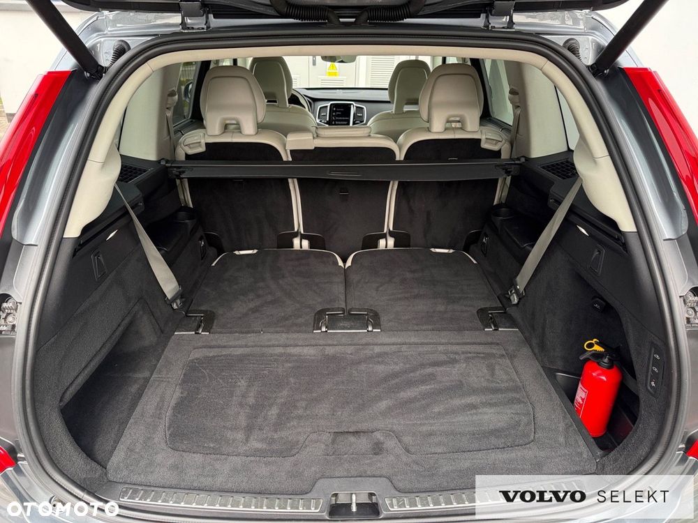 Volvo XC 90 - 29