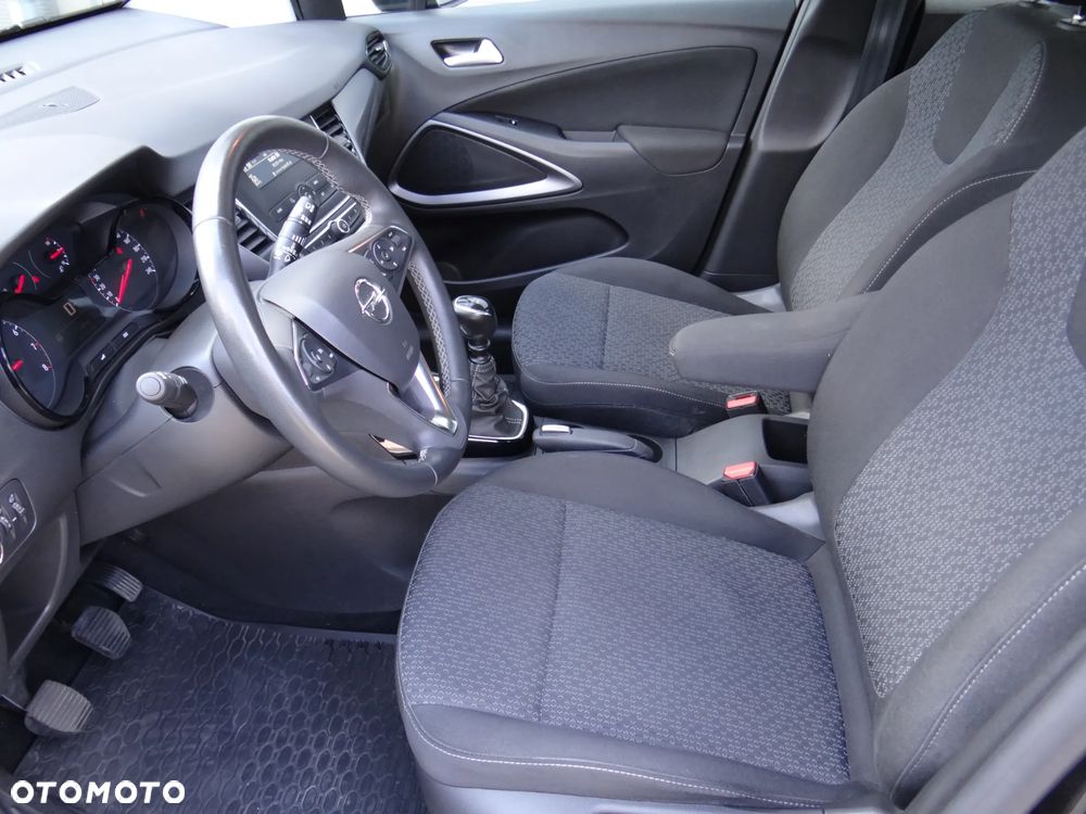 Opel Crossland - 13