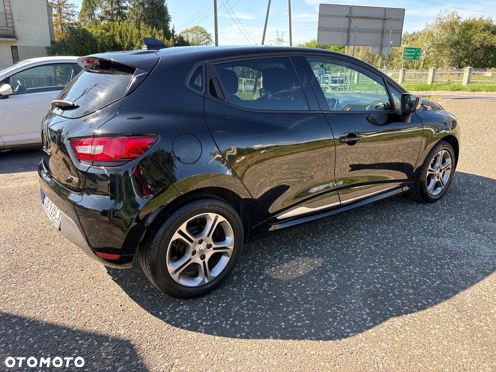 Renault Clio - 4