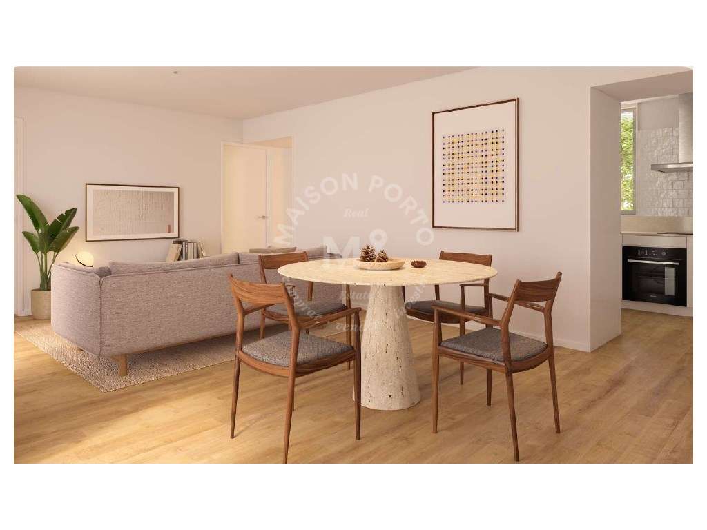 Apartamento T2 com Varanda e Lugar de Garagem em Campanhã, Porto - Grande imagem: 5/6
